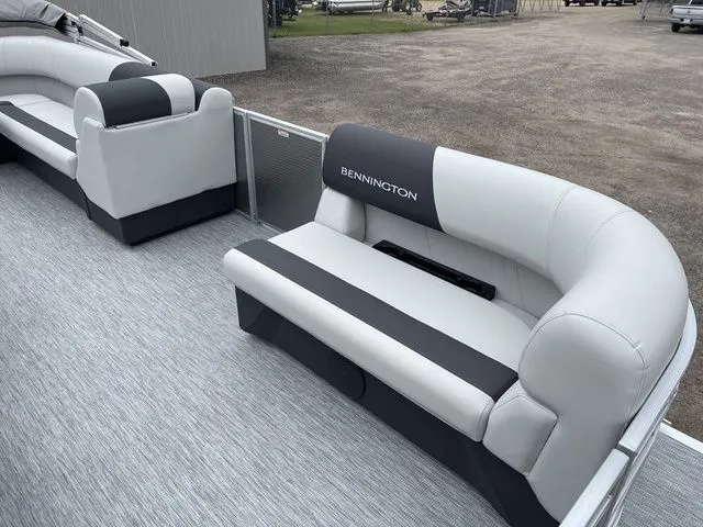 Slide: The Image of Bennington S L-Bench 20 SL 2026 - 12