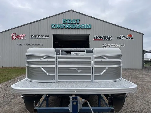 Slide: The Image of Bennington S L-Bench 20 SL 2026 - 2