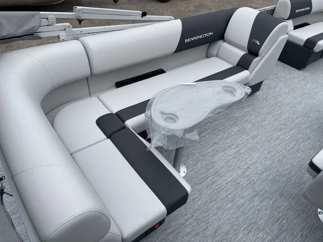 Slide: The Image of Bennington S L-Bench 20 SL 2026 - 22