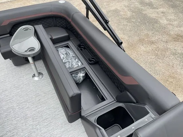 Slide: The Image of Bennington S L-Bench 20 SL 2026 - 21