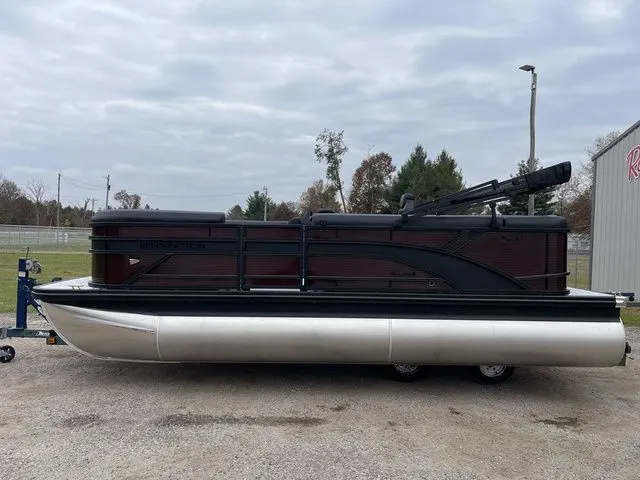 Slide: The Image of Bennington S L-Bench 20 SL 2026 - 4