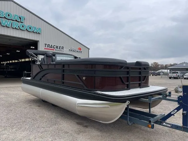 Slide: The Image of Bennington S L-Bench 20 SL 2026 - 9