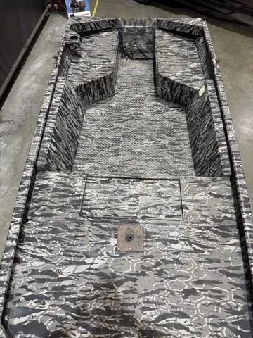 Slide: The Image of WeldBilt Weldbilt 1552 Holeshot 2022 - 7