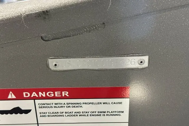 Slide: The Image of Crestliner Storm 2026 - 18