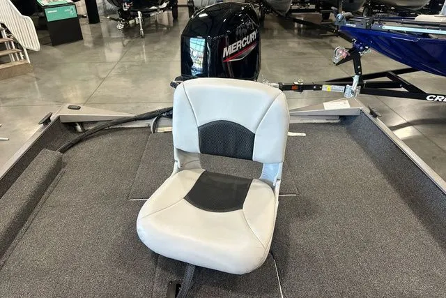 Slide: The Image of Crestliner Storm 2026 - 9