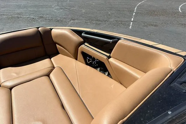 Slide: The Image of Moomba Craz 2023 - 15