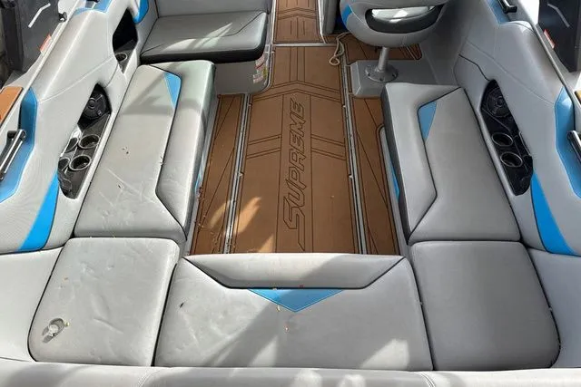 Slide: The Image of Supreme SUPREME 2017 - 10