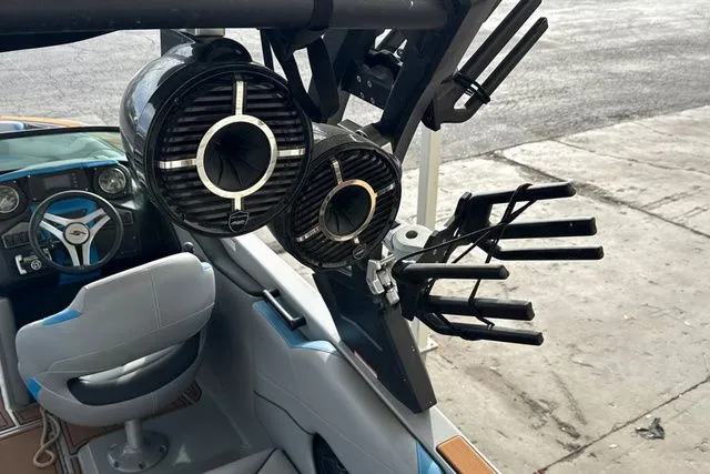 Slide: The Image of Supreme SUPREME 2017 - 12