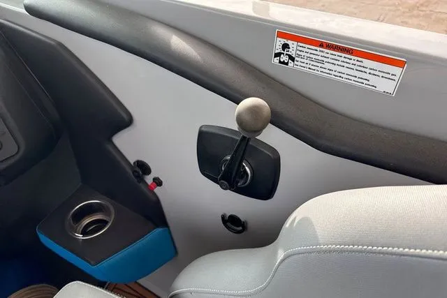 Slide: The Image of Supreme SUPREME 2017 - 16