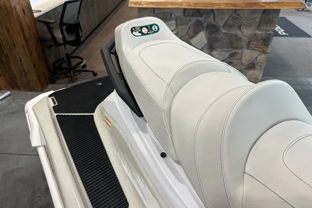 Slide: The Image of Yamaha VX 2025 - 9