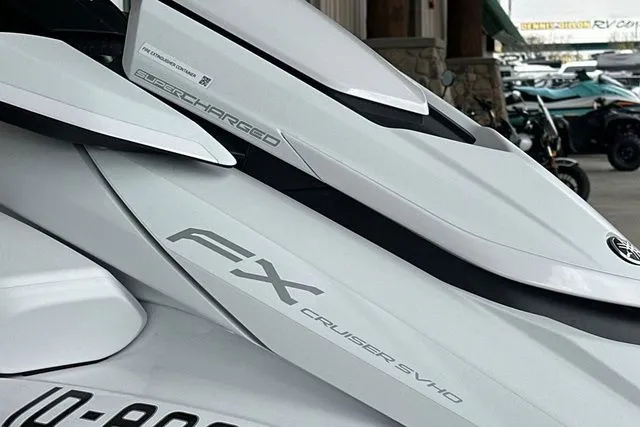 Slide: The Image of Yamaha FX CRUISER SVHO W/AUDIO-WHITE 2025 - 6