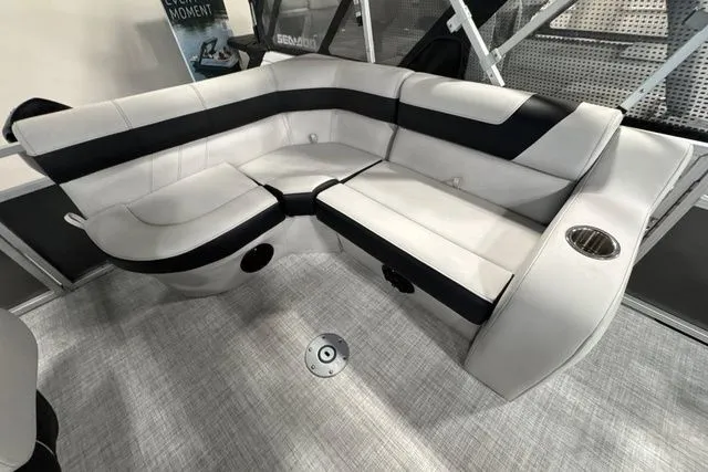 Slide: The Image of Trifecta SE 2025 - 11