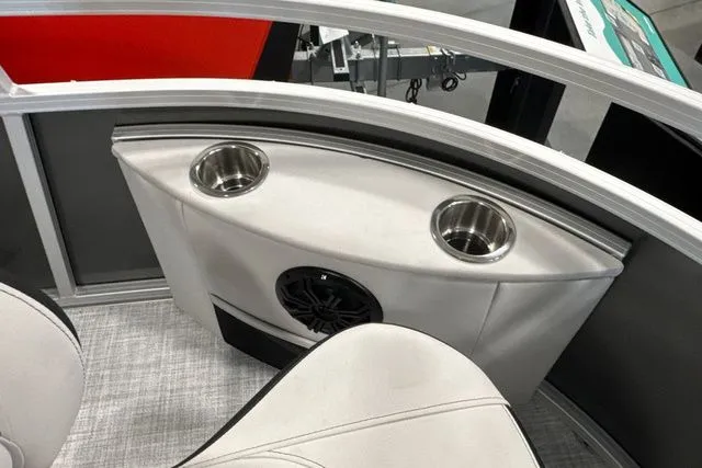 Slide: The Image of Trifecta SE 2025 - 9