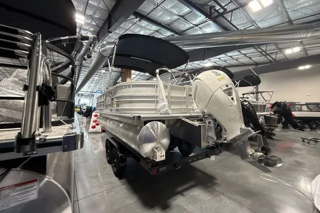 Slide: The Image of Trifecta LE 2026 - 4