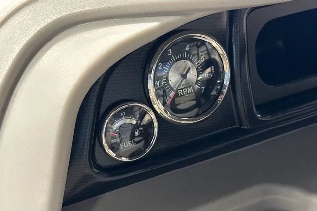 Slide: The Image of Trifecta Le series 2026 - 18