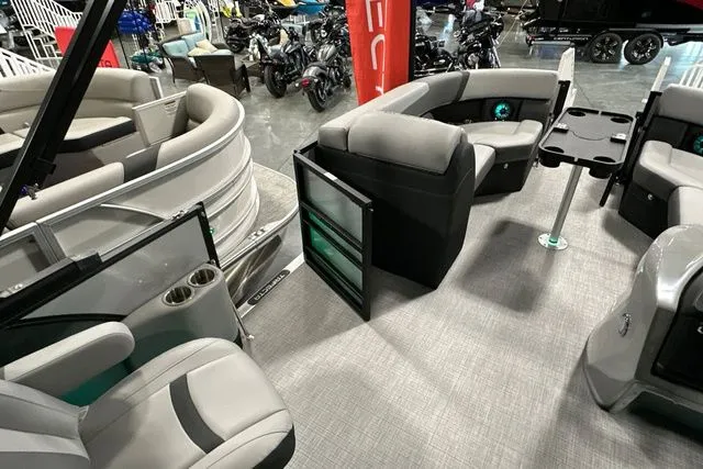 Slide: The Image of Trifecta 22UL CS 2.75 2026 - 12