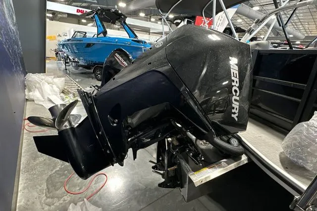 Slide: The Image of Trifecta 22RF CS 2.75 2026 - 4