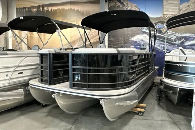 Slide: The Image of Trifecta 22RF CS 2.75 2026 - 6