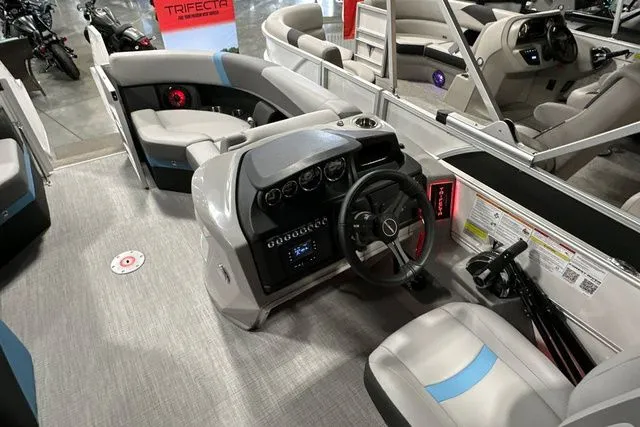 Slide: The Image of Trifecta 22E CS 2.75 2026 - 12