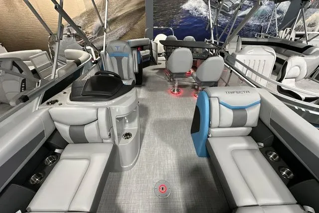 Slide: The Image of Trifecta 22E CS 2.75 2026 - 6