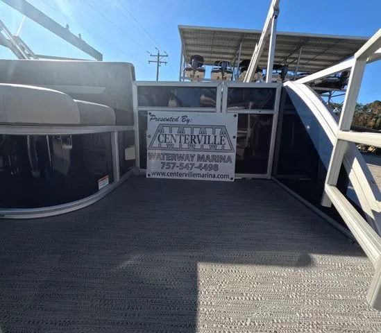 Slide: The Image of Sweetwater Xperience 2286 SSFLX In Stock 2026 - 11