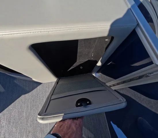 Slide: The Image of Sweetwater Xperience 2286 SSFLX In Stock 2026 - 24