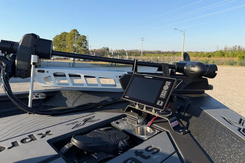 Slide: The Image of Xpress X21 Pro 2025 boat dashboard with advanced navigation system and controls. - 10