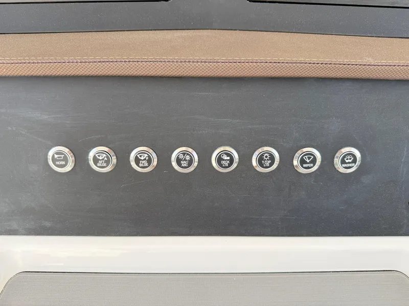 Slide: The Image of Regulator Marine 35 2025 - 52