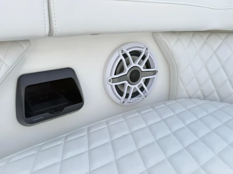 Slide: The Image of Regulator Marine 35 2025 - 79