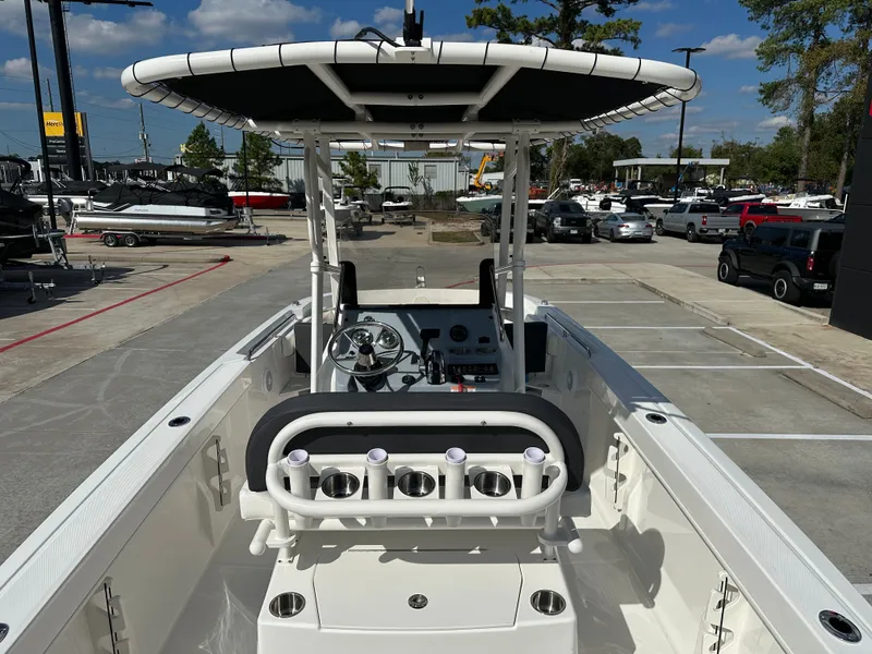 Slide: The Image of Bayliner Trophy 22CC 2026 - 13