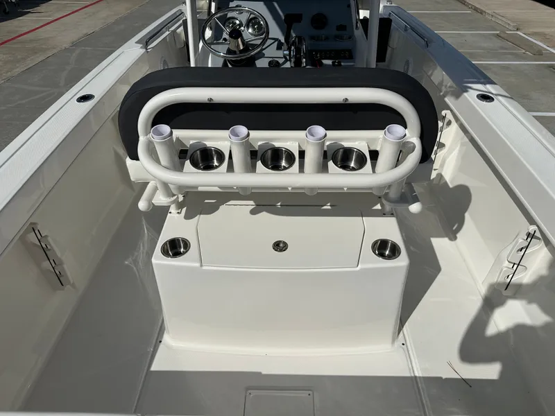 Slide: The Image of Bayliner Trophy 22CC 2026 - 14