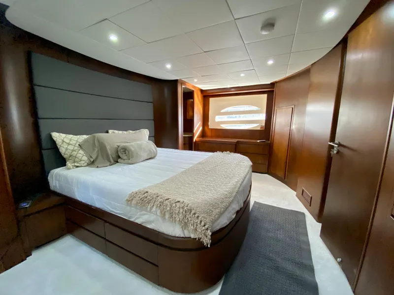 Slide: The Image of Rodriquez 80 Widebody 2007 - 50