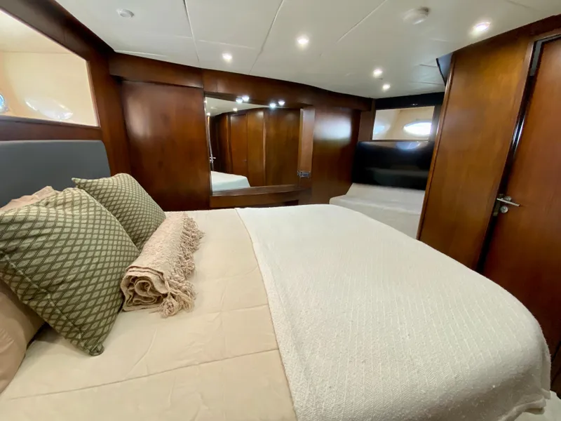 Slide: The Image of Rodriquez 80 Widebody 2007 - 56