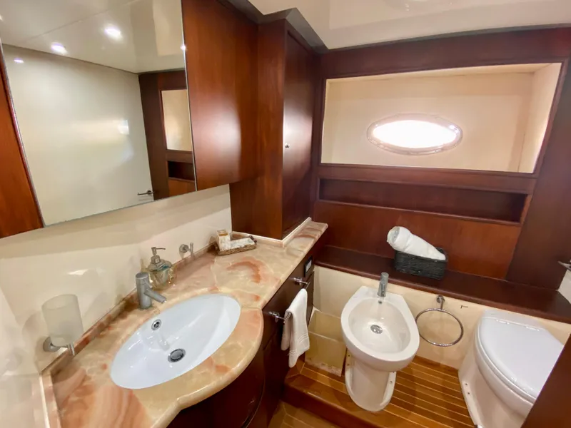 Slide: The Image of Rodriquez 80 Widebody 2007 - 58