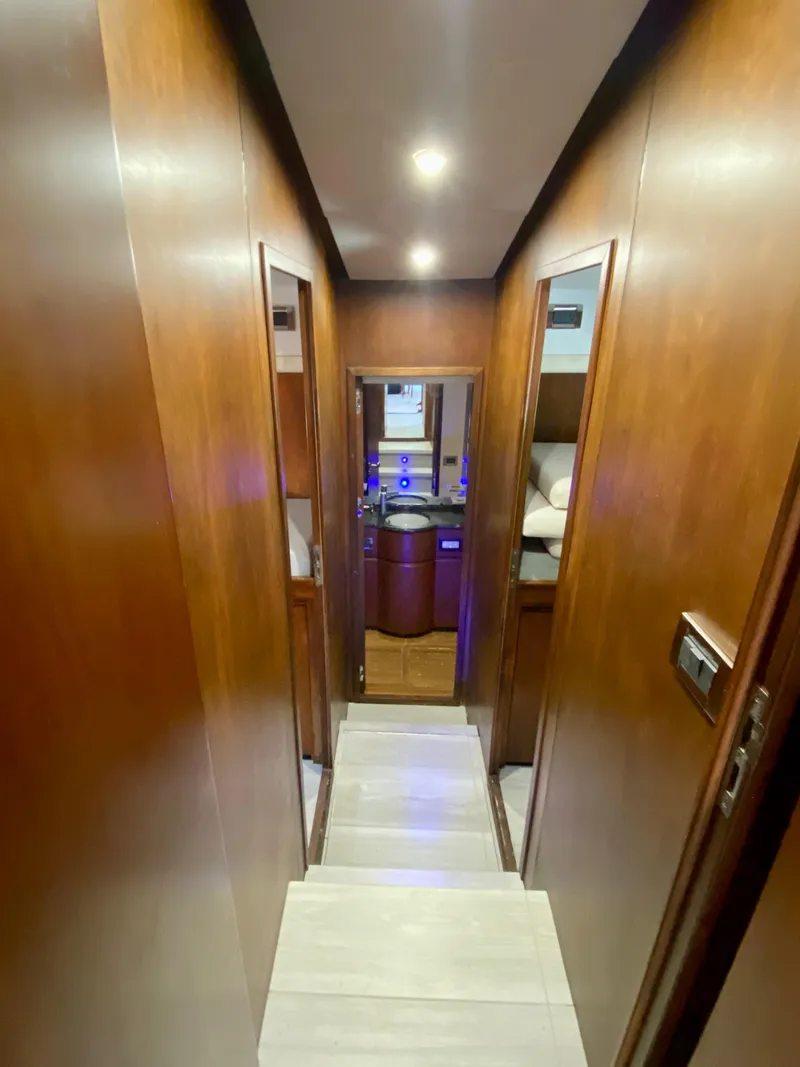 Slide: The Image of Rodriquez 80 Widebody 2007 - 71