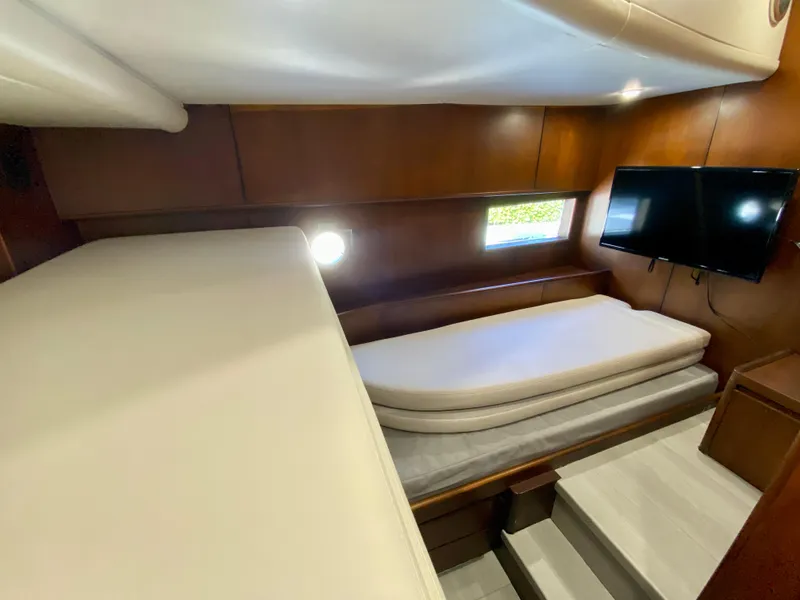 Slide: The Image of Rodriquez 80 Widebody 2007 - 74