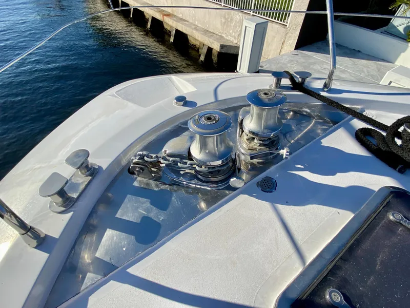 Slide: The Image of Deck view of 2007 Rodriquez 80 Widebody yacht with anchor winches. - 8