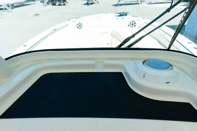 Slide: The Image of Grady-White 281 Coastal Explorer 2026 - 28