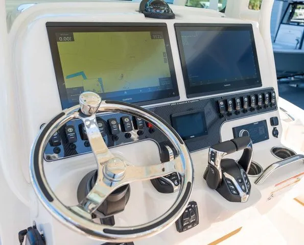 Slide: The Image of Grady-White 281 Coastal Explorer 2026 - 34