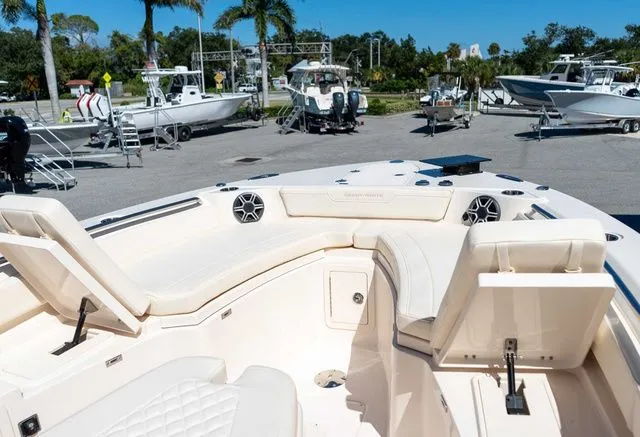 Slide: The Image of Grady-White 281 Coastal Explorer 2026 - 63