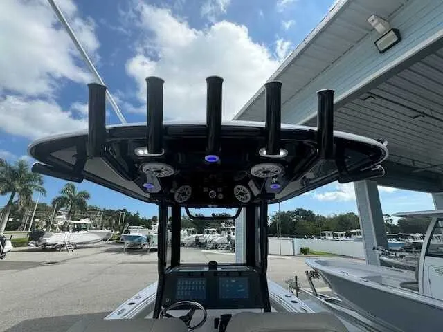 Slide: The Image of Sportsman Masters 267OE Bay Boat 2025 - 56