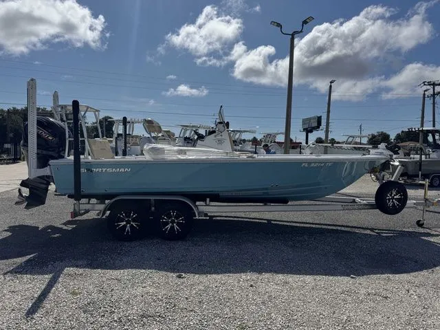 Slide: The Image of Sportsman Tournament 214 Bay Boat 2022 - 3