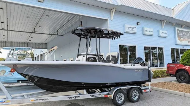 Slide: The Image of Tidewater 210 LXF 2024 - 18