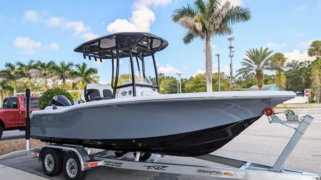 Slide: The Image of Tidewater 210 LXF 2024 - 21