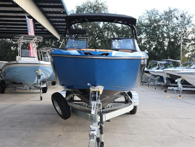 Slide: The Image of Yamaha 255XD 2026 - 4