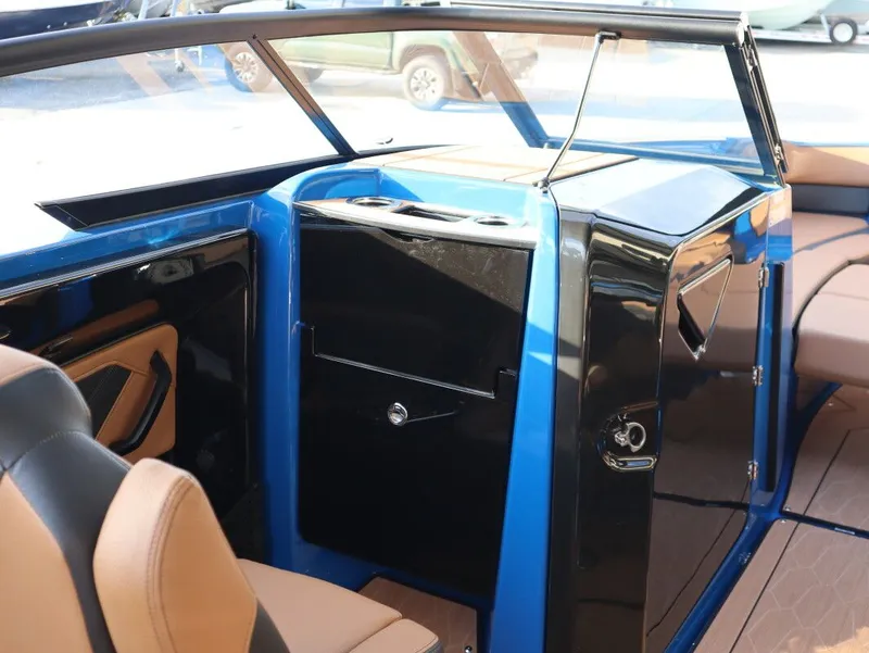 Slide: The Image of Yamaha 255XD 2026 - 7