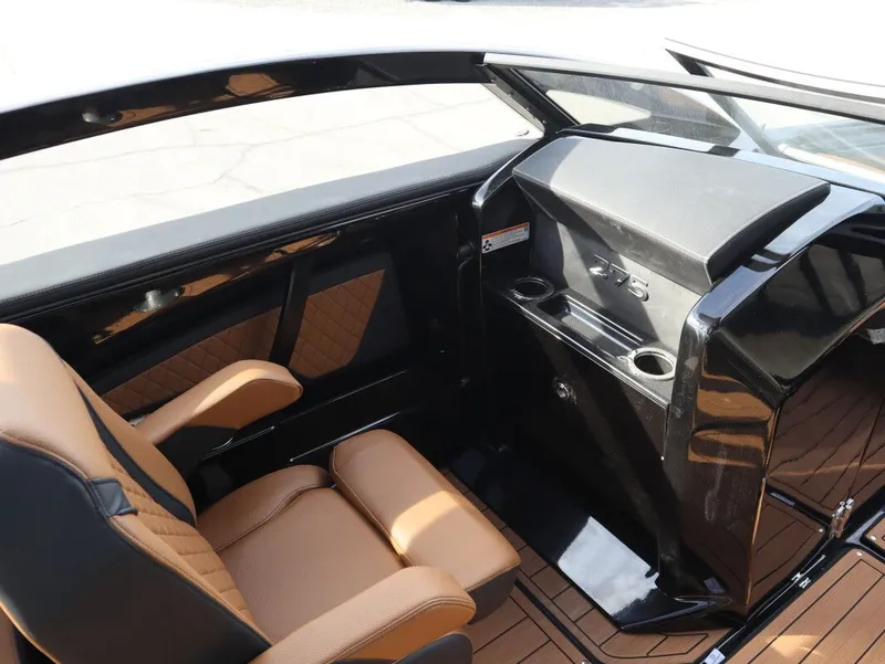 Slide: The Image of Yamaha 275SD 2026 - 23