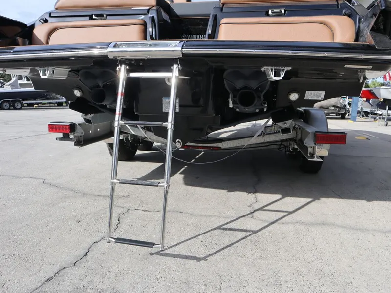 Slide: The Image of Yamaha 275SD 2026 - 7