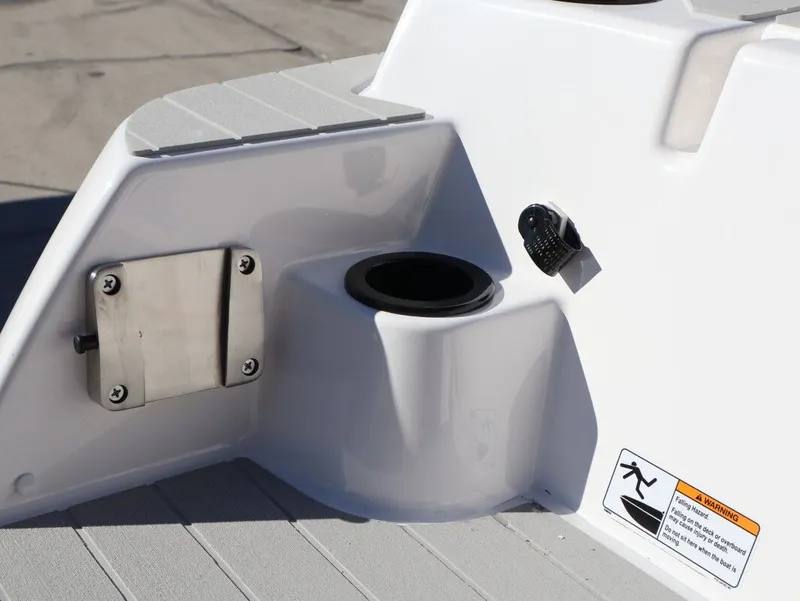 Slide: The Image of Yamaha AR220 2026 - 10