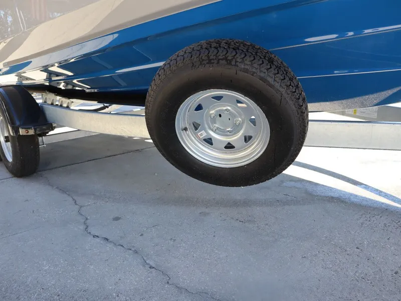 Slide: The Image of Yamaha AR220 2026 - 8